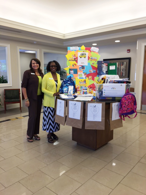 HomeTrust Branch Manager, Lydia, and Sales and Service Associate, Cynthia, are excited to participate in the United Way’s “School Tools” program again this year! 