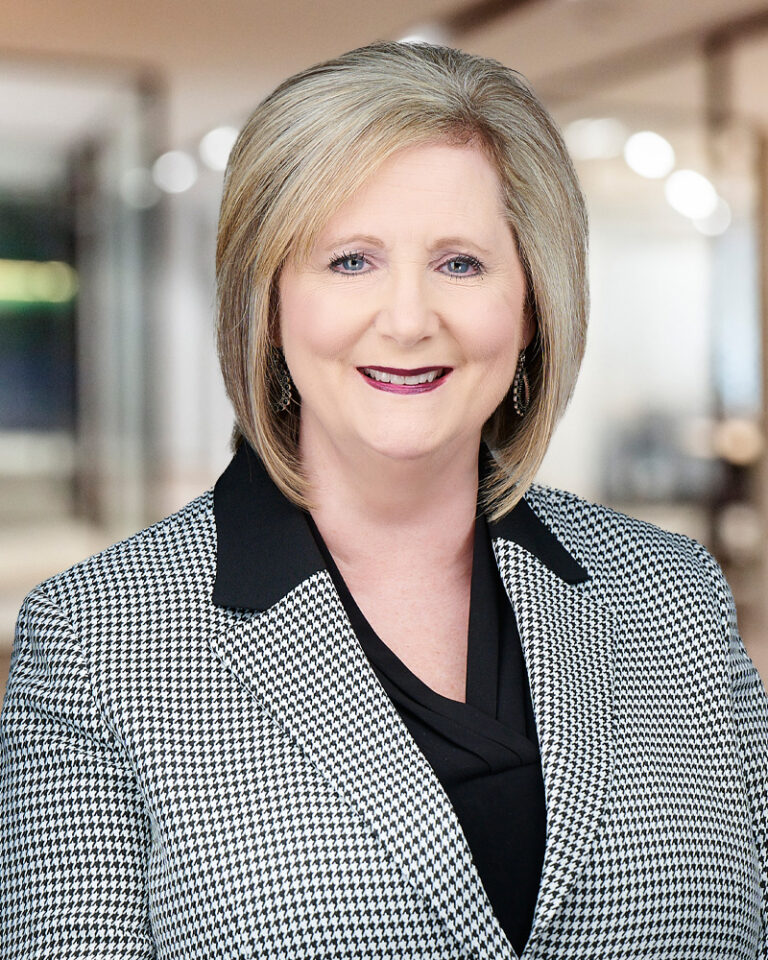 Kelly hannah hometrust bank