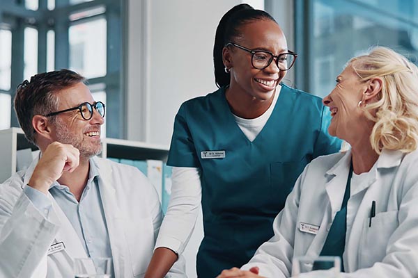 Doctors in meeting for consulting